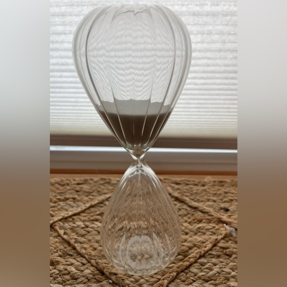 Vintage MCM Ribbed Clear Glass Handblown Hourglass Timer White Sand 15 minutes
